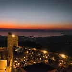 Castello Di 5* Rocca Cilento