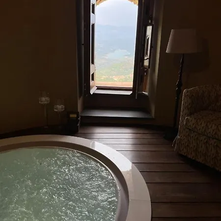 Castello Di 5* Rocca Cilento