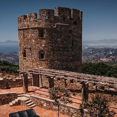 Castello Di 5* Rocca Cilento