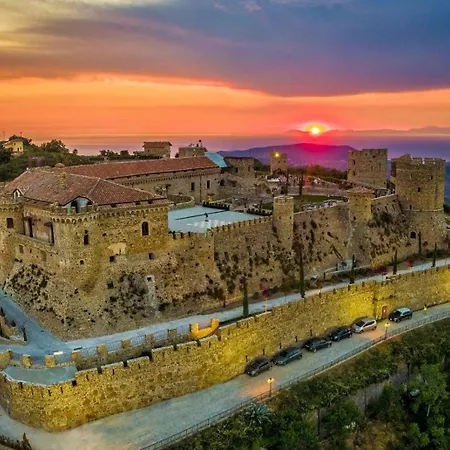Castello Di 5*
