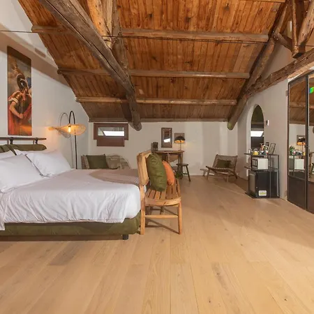 Castello Di Hotel 5*