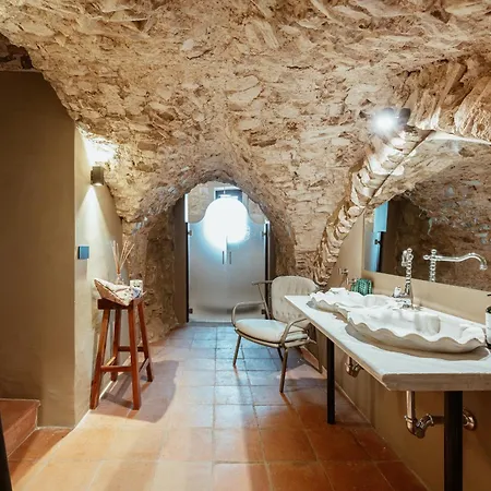 Hotel Castello Di 5*