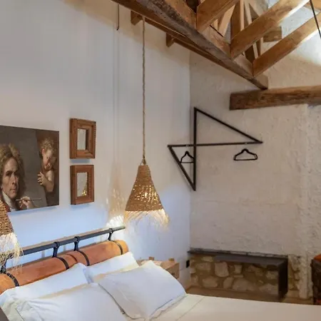 Castello Di Hotel