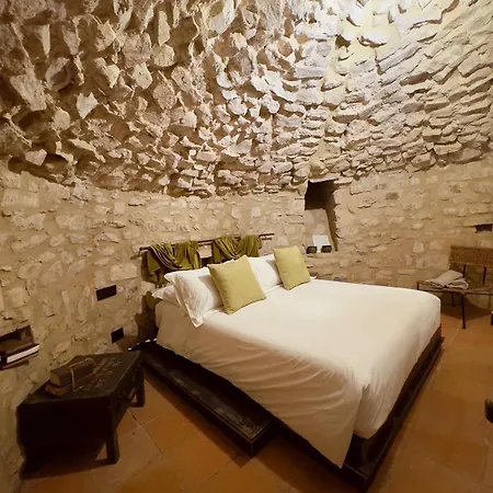 Castello Di Hotel 5*