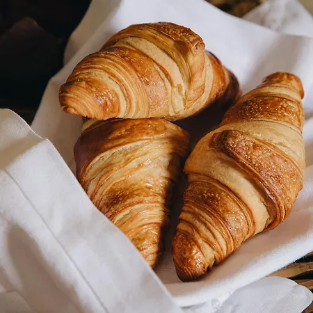 Castello Di Hotel 5*