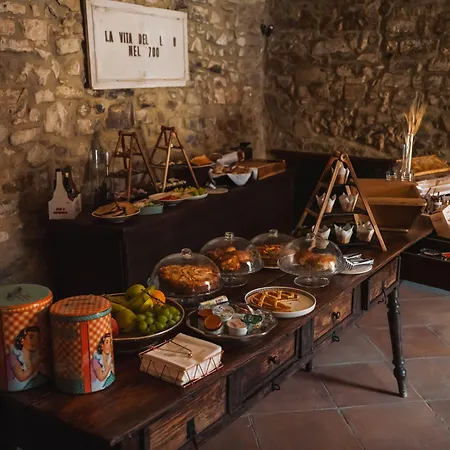 Castello Di Hotel