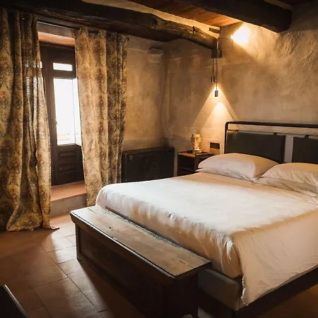 Castello Di Hotel