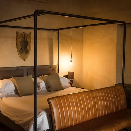 Hotel Castello Di 5*