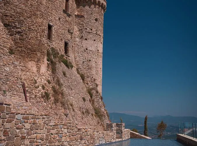 Castello Di Rocca Cilento