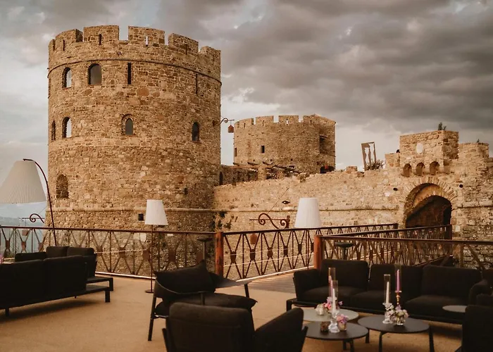 Castello Di Hotel 5*