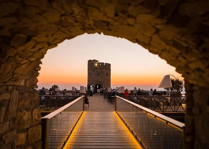Hotel Castello Di Rocca Cilento