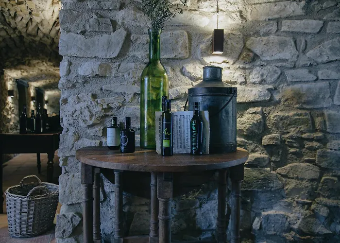 Castello Di Hotel 5*