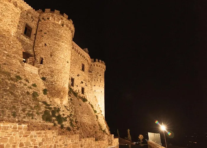 Castello Di Rocca Cilento