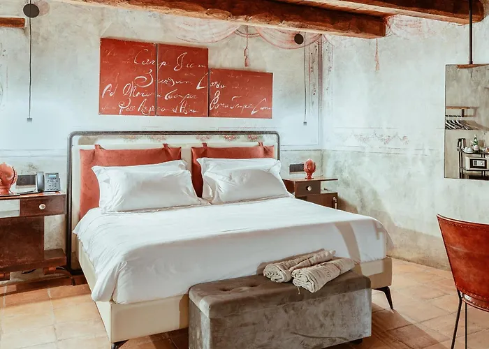 Castello Di Hotel 5*